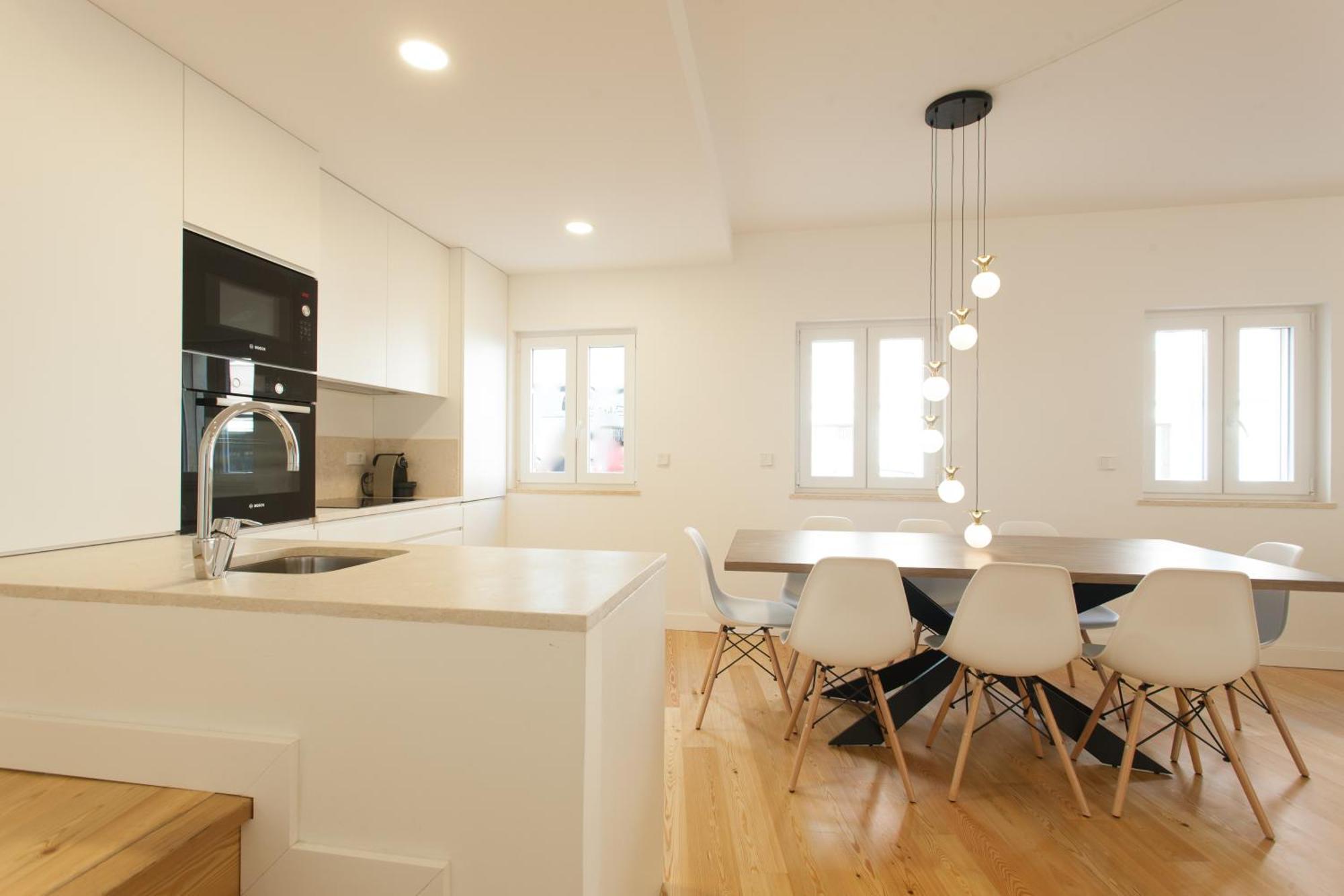 Mouraria Blue Three-Bedroom Apartment W/ Parking - By Lu Holidays Lissabon Exterior foto